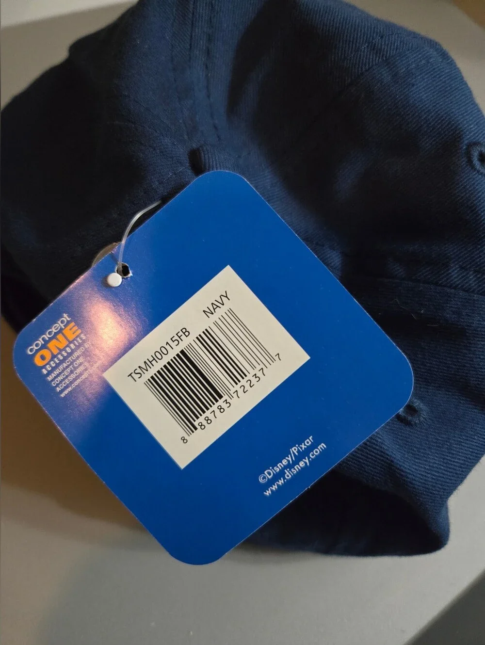 Disney nwt velcro